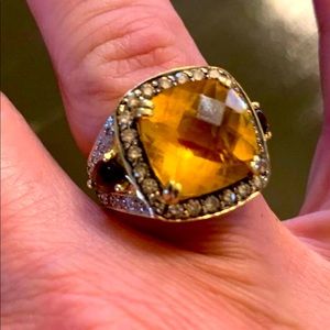 Levian ring size 6.  Can be resized. 14k yellow gold